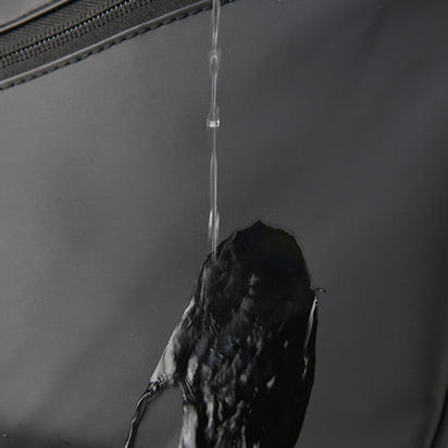 Urban Adventurer Crossbody Bag Aegis Titan Black